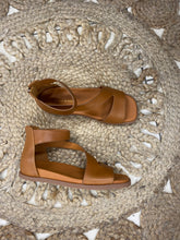 Niamey - Tan Leather