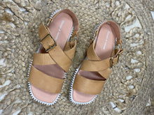 Irying - Dark Tan