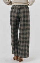 Naomi Pant - Mesh