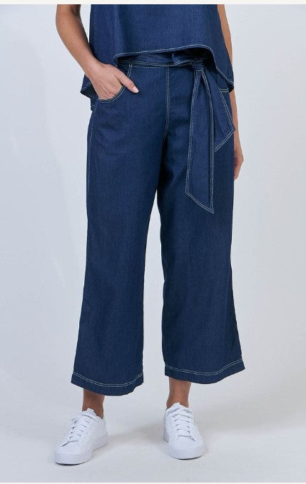 Jasmine Jean - Chambray